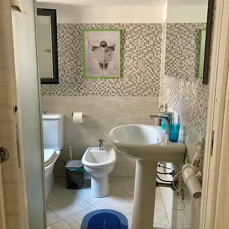 Apartment Bloom House